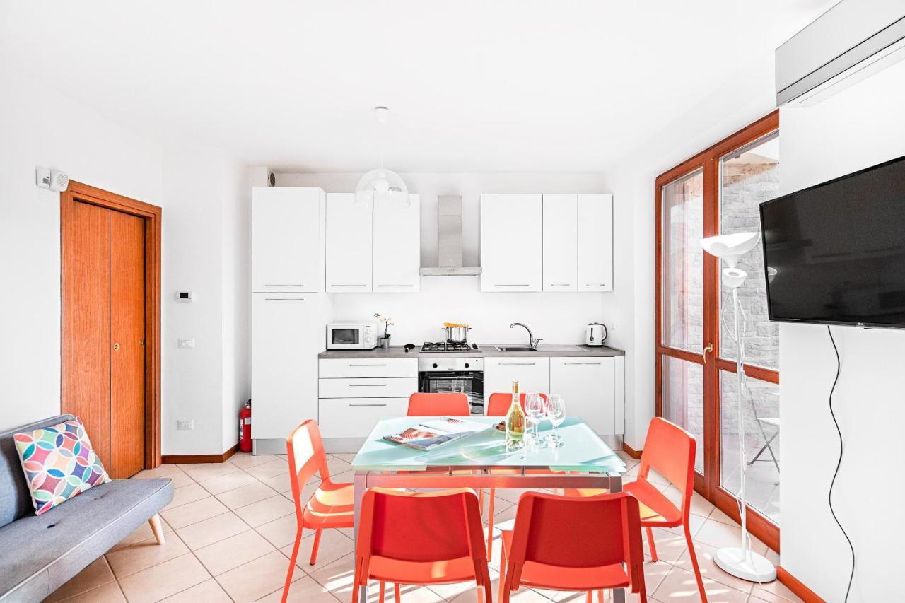 Residence Sole T29 Apartment By Wonderful Italy Sirmione Ngoại thất bức ảnh